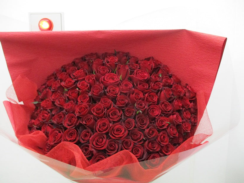 《BQ_0017 花束》【3日前までに予約】大輪ハイランク赤バラ108本